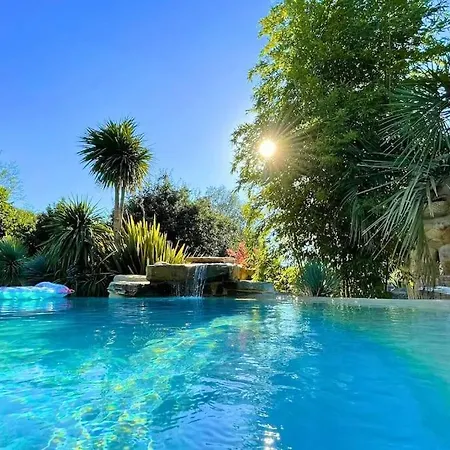 Holiday home Avec Piscine Et Jacuzzi - Tiki Palm *