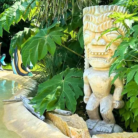 Holiday home Avec Piscine Et Jacuzzi - Tiki Palm Gardanne